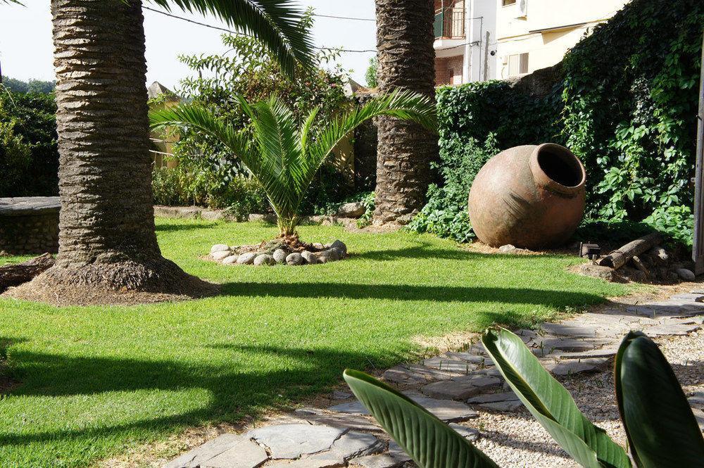 Hostal La Colonial Madrigal de la Vera Ngoại thất bức ảnh